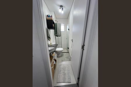 Banheiro de apartamento à venda com 1 quarto, 32m² em Santa Teresinha, São Paulo