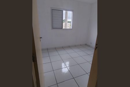Quarto de apartamento para alugar com 2 quartos, 43m² em Jardim Maria Amelia, Jacareí