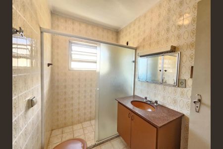 Casa à venda com 135m², 5 quartos e 3 vagasFoto 01