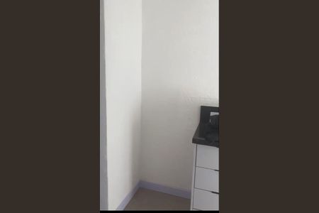 Cozinha  de apartamento à venda com 1 quarto, 40m² em Restinga, Porto Alegre