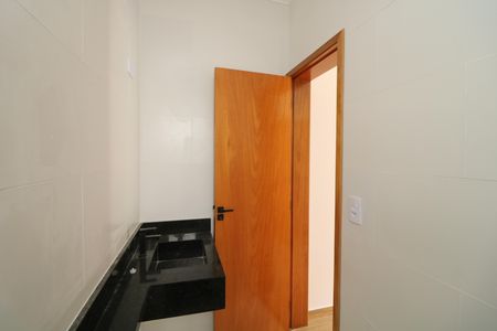 Casa à venda com 103m², 2 quartos e sem vagaBanheiro da Suíte 2