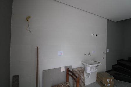 Casa à venda com 103m², 2 quartos e sem vagaÁrea de Serviço
