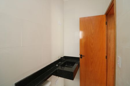 Casa à venda com 103m², 2 quartos e sem vagaBanheiro da Suíte 2