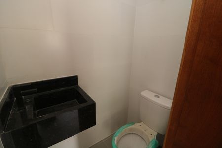 Casa à venda com 103m², 2 quartos e sem vagaLavabo