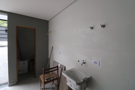 Casa à venda com 103m², 2 quartos e sem vagaÁrea de Serviço