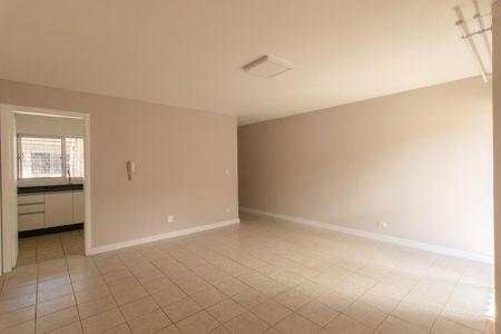 Apartamento para alugar com 80m², 3 quartos e 2 vagas Apartamento para alugar com 80m², 3 quartos e 2 vagasSala