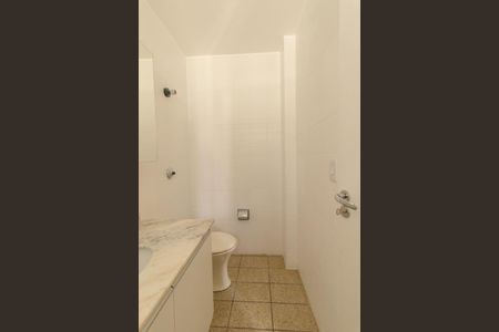 Apartamento para alugar com 80m², 3 quartos e 2 vagas Apartamento para alugar com 80m², 3 quartos e 2 vagasBanheiro da Suite