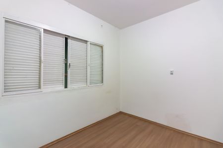 Quarto  de casa para alugar com 3 quartos, 100m² em Jardim das Flores, Osasco