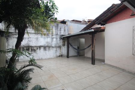 Casa à venda com 200m², 4 quartos e 4 vagasGaragem