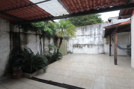 Casa à venda com 200m², 4 quartos e 4 vagasGaragem