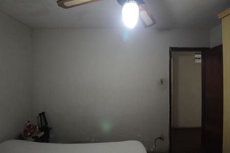 Casa à venda com 200m², 4 quartos e 4 vagasQuarto 3