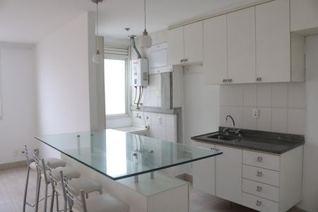 Apartamento à venda com 74m², 1 quarto e 2 vagasCozinha