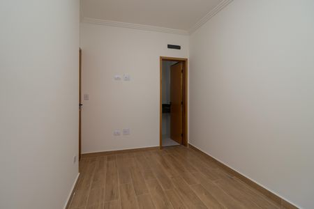 Suíte 1 de casa à venda com 2 quartos, 114m² em Vila Alpina, São Paulo