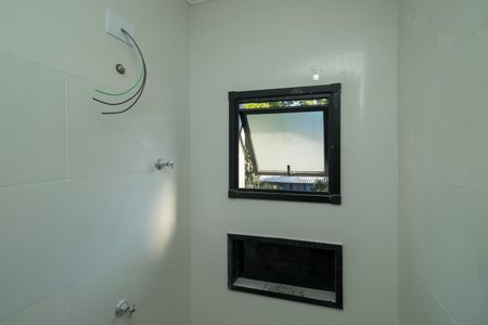 Casa à venda com 114m², 2 quartos e 4 vagasBanheiro da Suíte 2