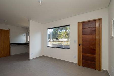 Casa à venda com 114m², 2 quartos e 4 vagasSala
