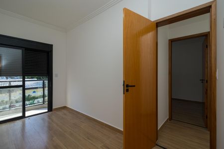 Casa à venda com 114m², 2 quartos e 4 vagasSuíte 1
