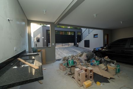 Casa à venda com 114m², 2 quartos e 4 vagasGaragem