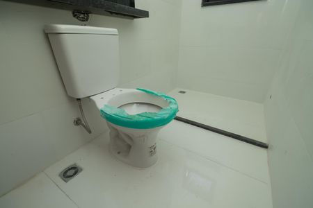 Casa à venda com 114m², 2 quartos e 4 vagasBanheiro da Suíte 2