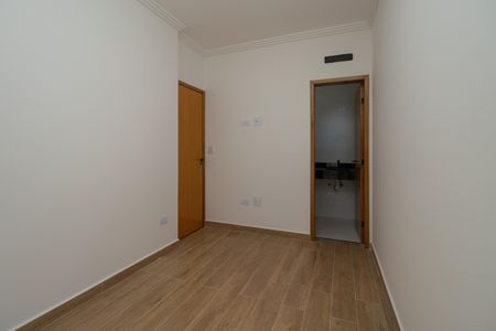 Casa à venda com 114m², 2 quartos e 4 vagasSuíte 1