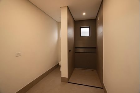 Casa à venda com 194m², 4 quartos e 3 vagasBanheiro da Suíte