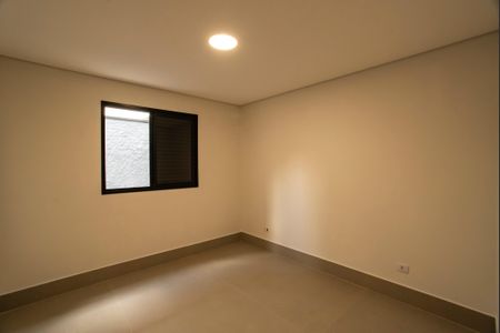 Casa à venda com 194m², 4 quartos e 3 vagasQuarto