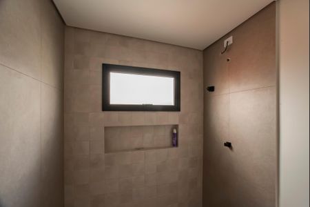 Casa à venda com 194m², 4 quartos e 3 vagasEdícula - Banheiro