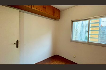 Apartamento à venda com 38m², 1 quarto e 1 vagaQuarto