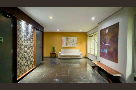 Apartamento à venda com 38m², 1 quarto e 1 vagaHall de entrada