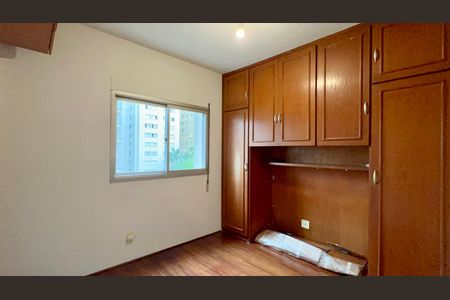 Apartamento à venda com 38m², 1 quarto e 1 vagaQuarto