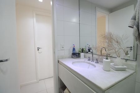 Apartamento à venda com 149m², 2 quartos e 2 vagasBanheiro social