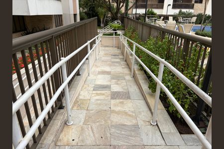 Apartamento para alugar com 149m², 2 quartos e 2 vagas Apartamento para alugar com 149m², 2 quartos e 2 vagasÁrea comum