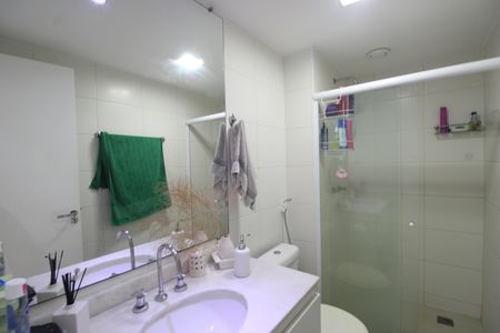 Apartamento à venda com 149m², 2 quartos e 2 vagasBanheiro social