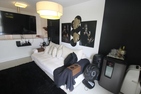 Apartamento à venda com 149m², 2 quartos e 2 vagasSala 2