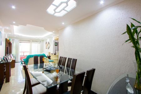 Sala de apartamento para alugar com 3 quartos, 97m² em Vila Assunção, Santo André