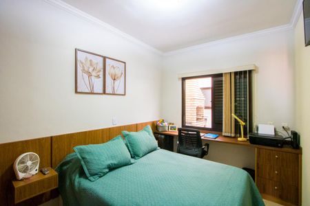 Apartamento à venda com 97m², 3 quartos e 3 vagasQuarto 2