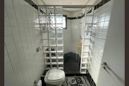 Apartamento à venda com 147m², 3 quartos e 3 vagasBanheiro suíte 3