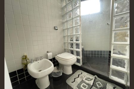 Apartamento à venda com 147m², 3 quartos e 3 vagasBanheiro suíte 3