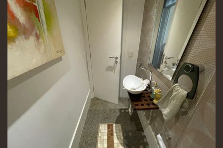 Apartamento à venda com 147m², 3 quartos e 3 vagasLavabo