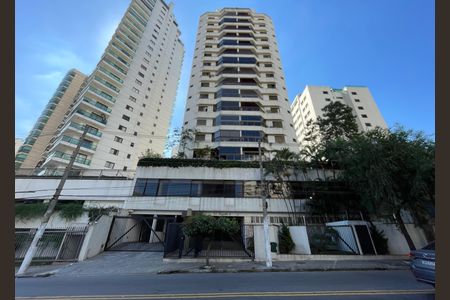 Apartamento à venda com 147m², 3 quartos e 3 vagasFachada