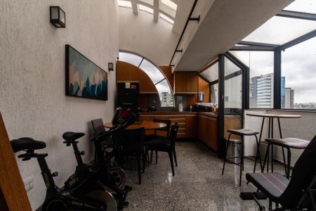 Apartamento para alugar com 100m², 1 quarto e 1 vagaSala