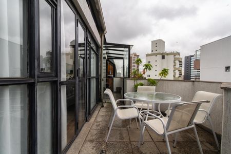 Apartamento para alugar com 100m², 1 quarto e 1 vagaVaranda