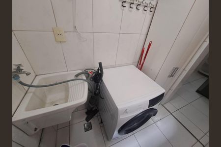 Apartamento à venda com 50m², 2 quartos e 1 vaga Apartamento à venda com 50m², 2 quartos e 1 vagaAREA DE SERVIÇO