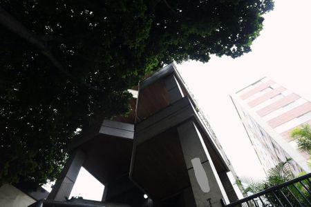 Apartamento à venda com 200m², 4 quartos e 3 vagasFachada
