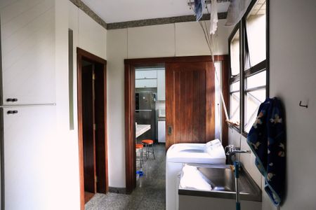 Apartamento à venda com 200m², 4 quartos e 3 vagasÁrea de Serviço