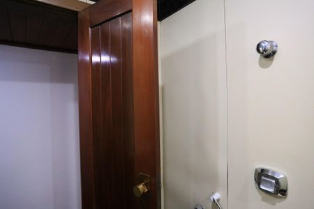 Apartamento à venda com 200m², 4 quartos e 3 vagasBanheiro