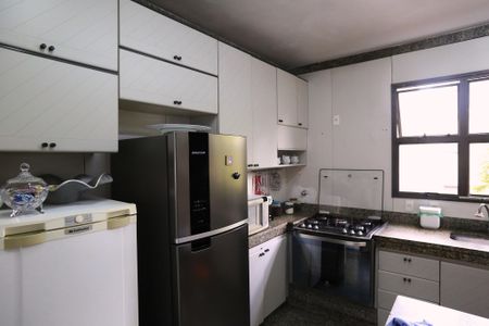 Apartamento à venda com 200m², 4 quartos e 3 vagasCozinha