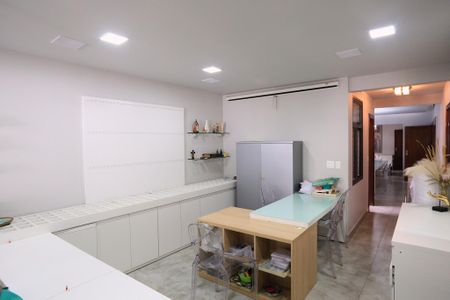 Apartamento à venda com 200m², 4 quartos e 3 vagasSala 1