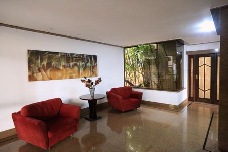 Apartamento à venda com 200m², 4 quartos e 3 vagasHall