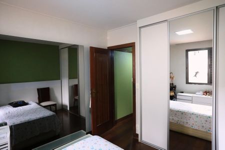 Apartamento à venda com 200m², 4 quartos e 3 vagasSuíte 1