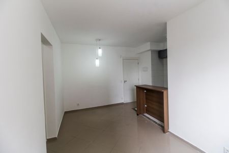 Sala  de apartamento para alugar com 2 quartos, 51m² em Centro, Barueri